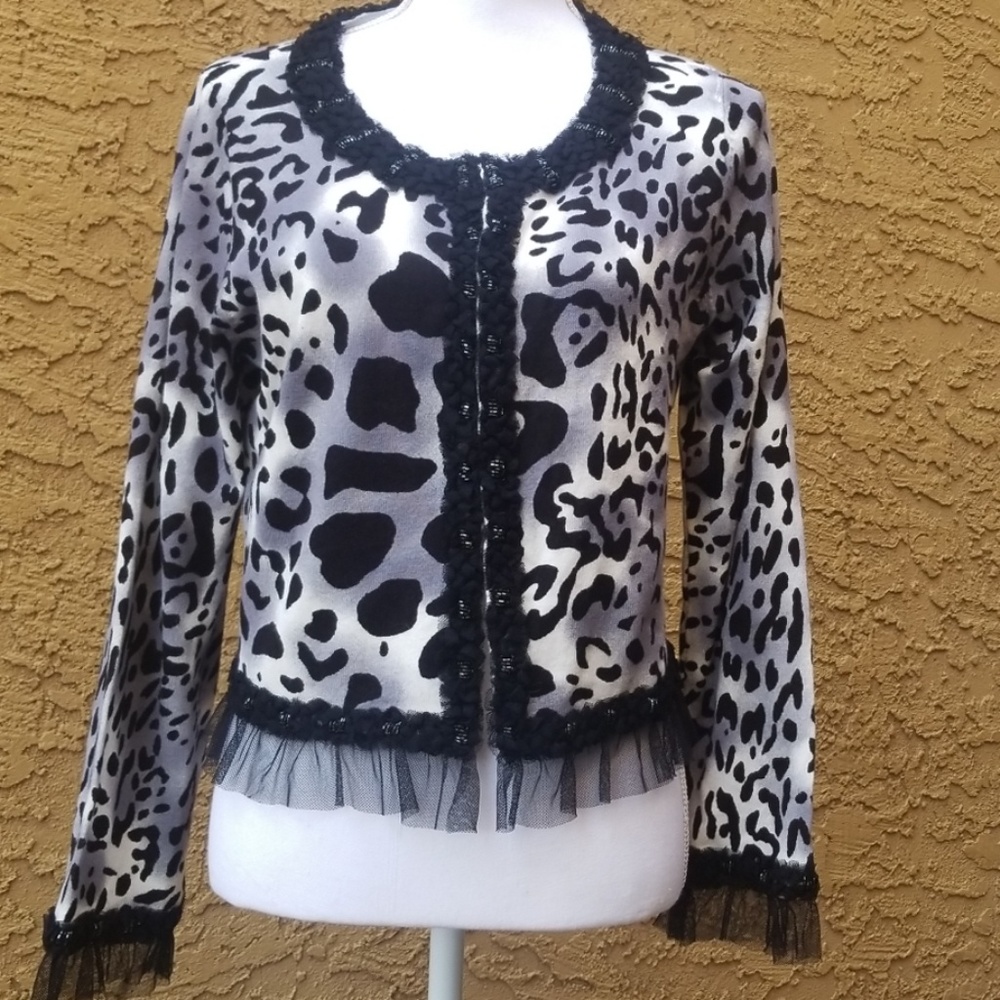 Beautiful animal print sweater